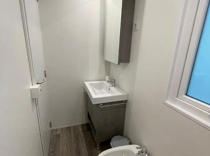 Dolores Only 250 Meters To The * Banjole