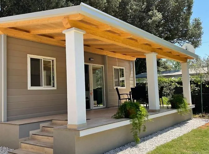 Dolores Only 250 Meters To The *