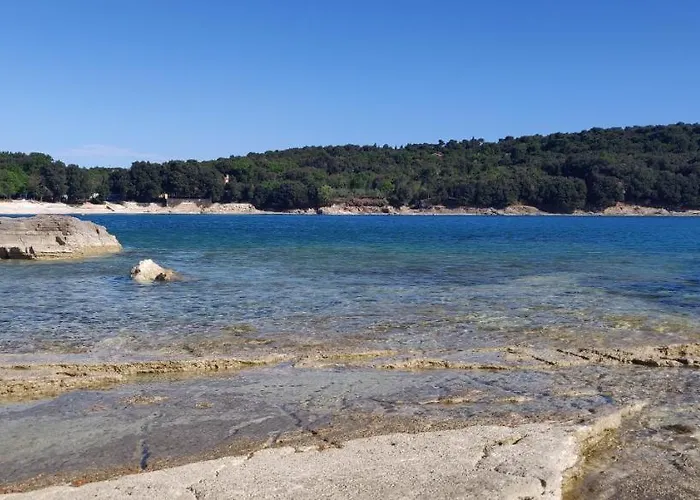 Dolores Only 250 Meters To The * Banjole